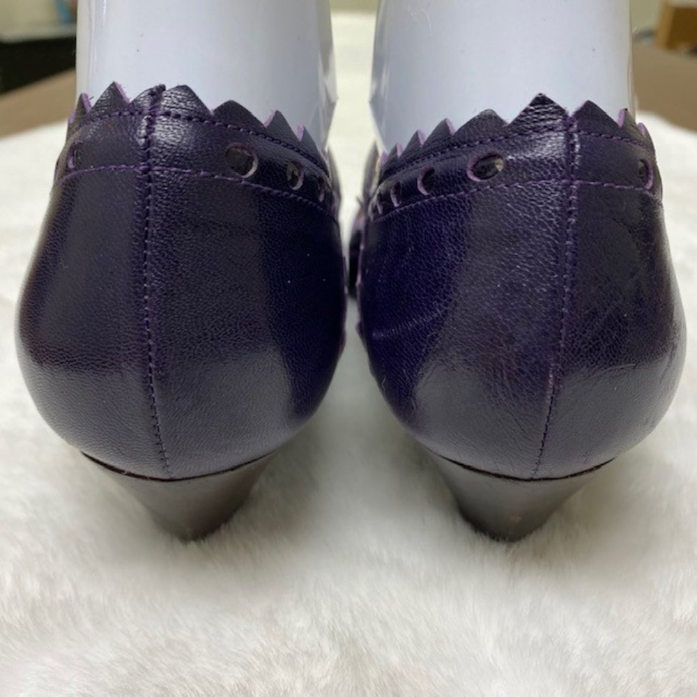 L'Autre Chose Made In‎ Italy Leather Triangle Scalloped Single Strap Heels, sz 7 - Picture 9 of 10